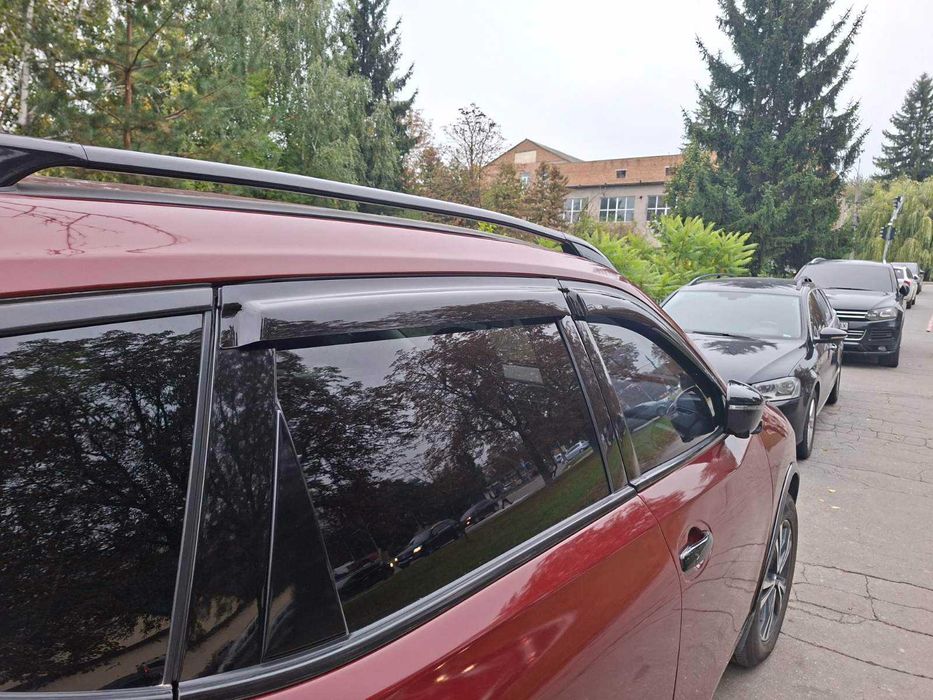 Вітровики Nissan X-trail T32 Rogue 2014-2021 дефлектори вікон