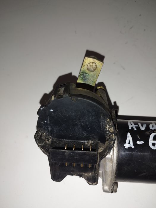 Моторчик двірників