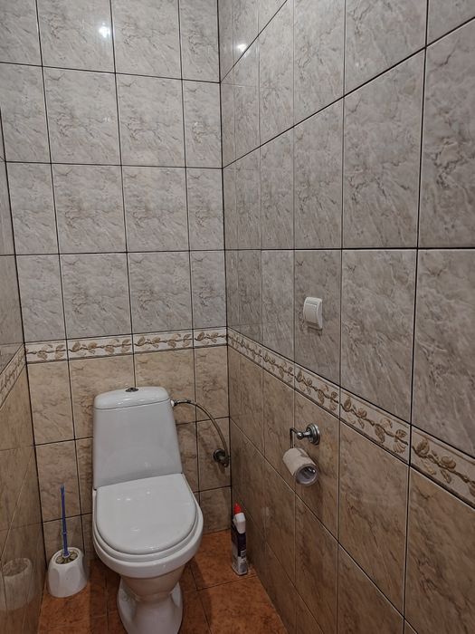 Продаж 3 кімнатна. Район Східний