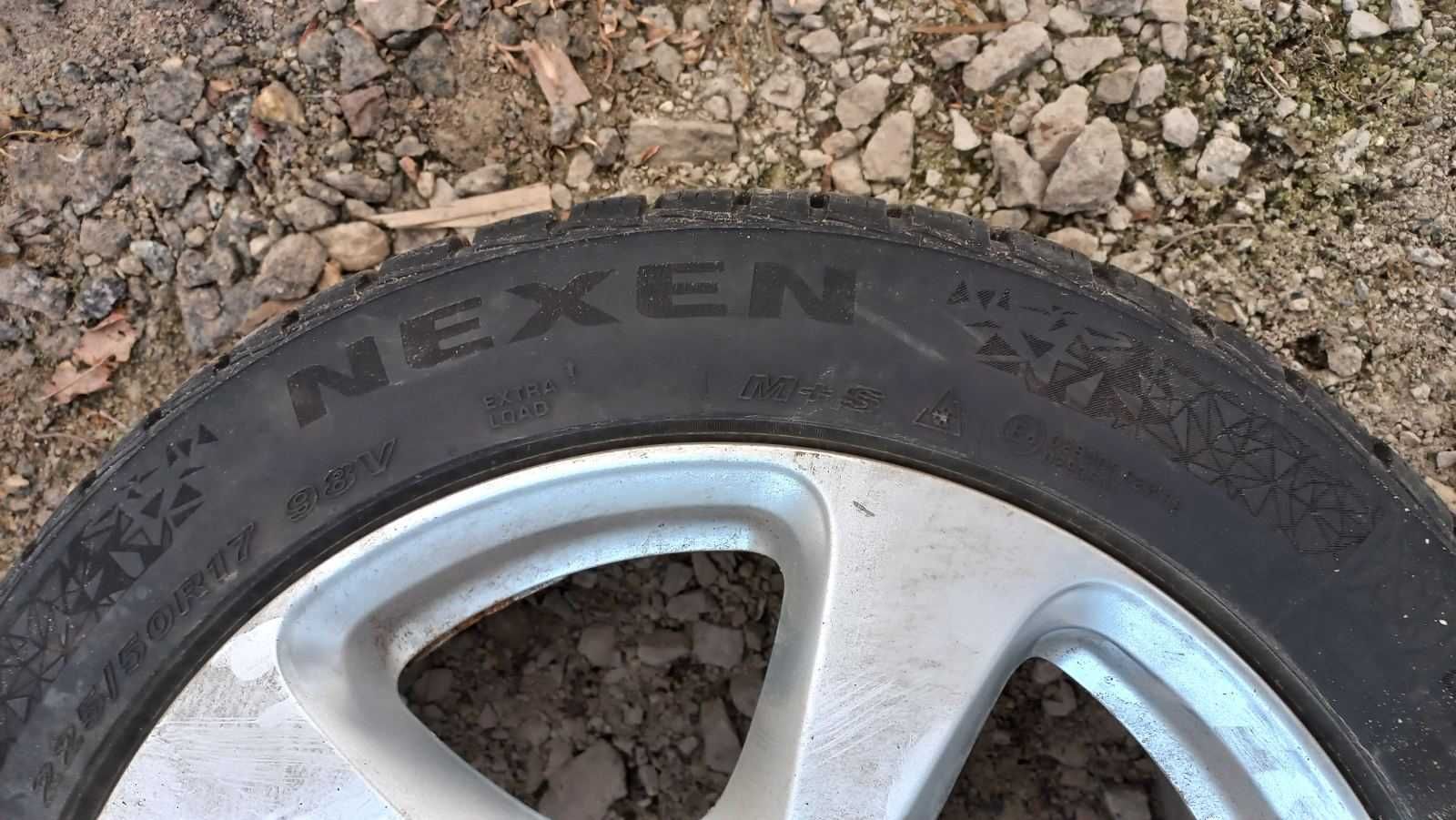 Диски з зимовою гумою 225/50 R17