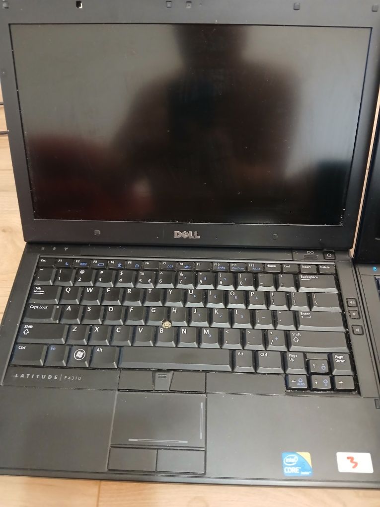 Dell latitude E4310  4szt