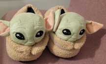 Buty kapcie H&M chłopięce Yoda star wars rozmiar 36/37