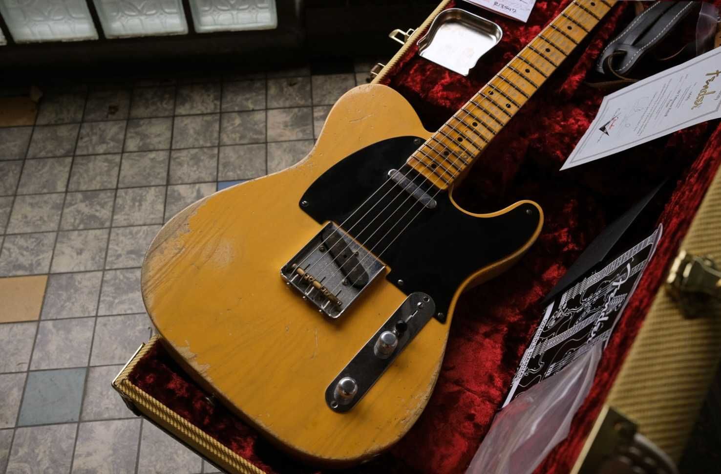 2013 Fender Custom Shop 1952 Telecaster Heavy Relic (butterscotch)