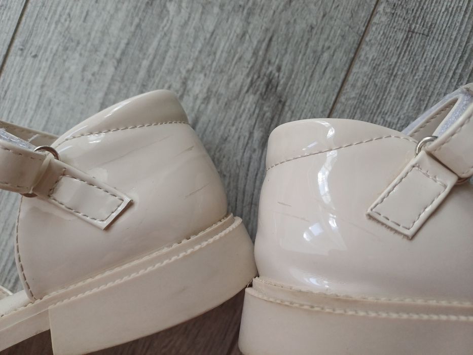 Туфлі 33 розмір для дівчинки