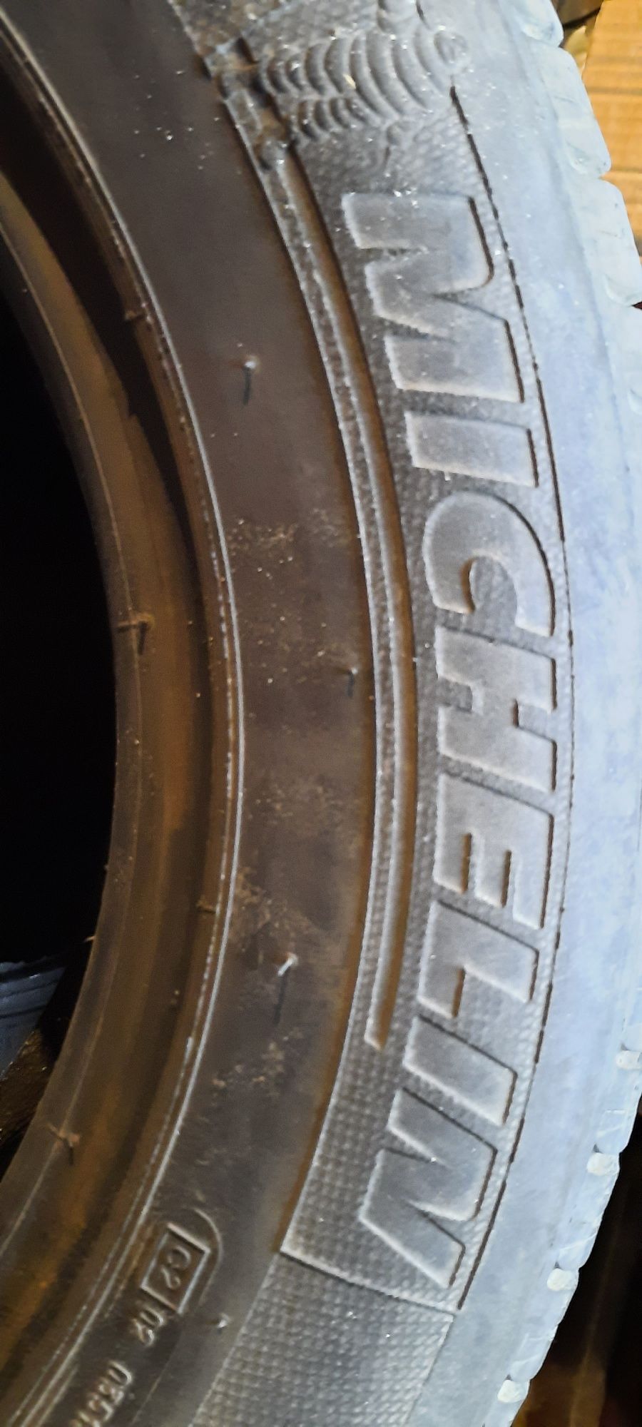 Opona pojedyncza letnia MICHELIN 195/65R15