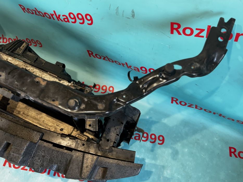 Установочна телевізор Qashqai j10 радіатор 2.0dci Кашкай