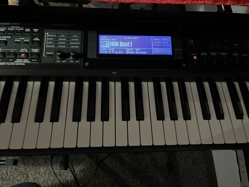 Roland GW-8 stacja robocza/keyboard