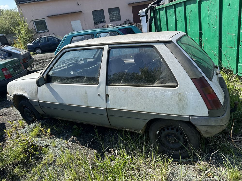 Renault 5 na części