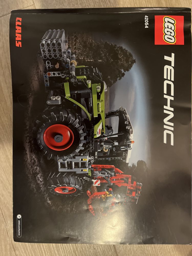 LEGO techinc Claas XERION 5000