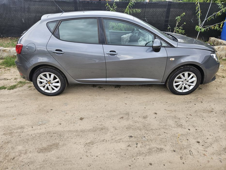 Seat Ibiza 1.6 tdi lift 5 drzwi klima Alu 5999 zl