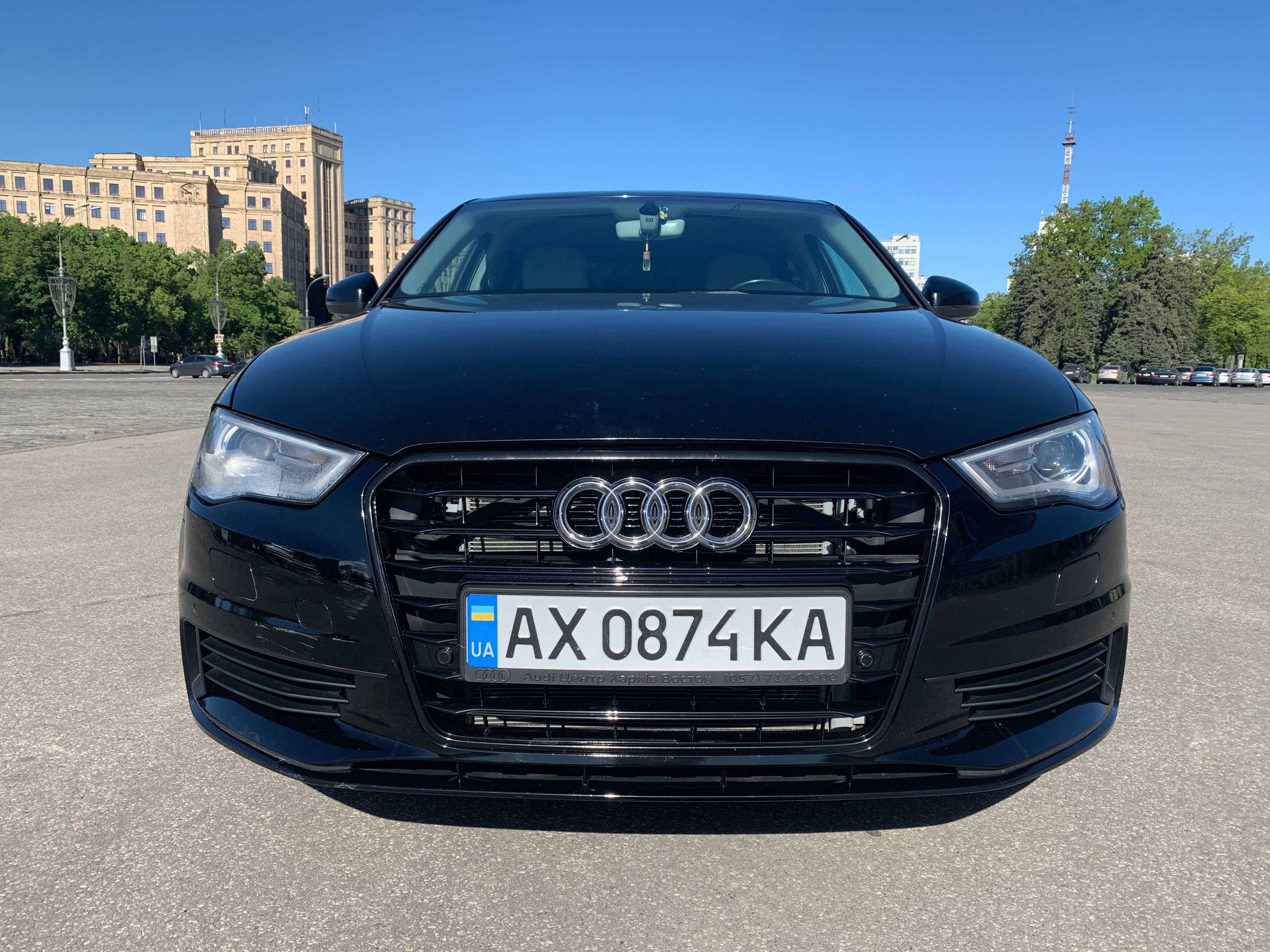 Audi A3 Premium 2015 год