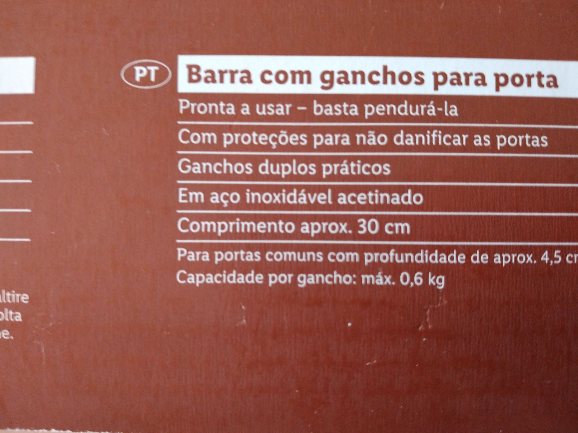 Suporte para a porta novo