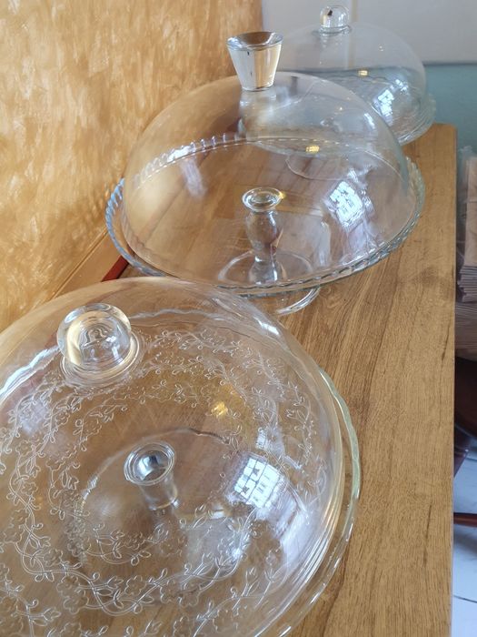 3 Boleiras pratos bolo com tampa