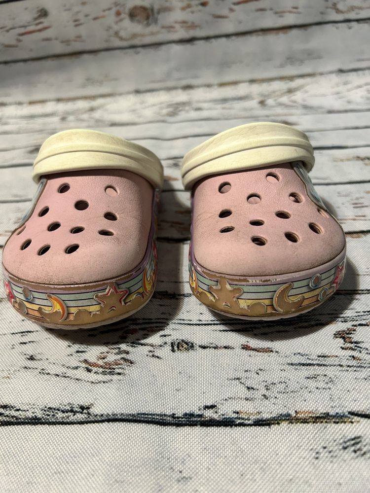 Klapki Crocs c8 na basen