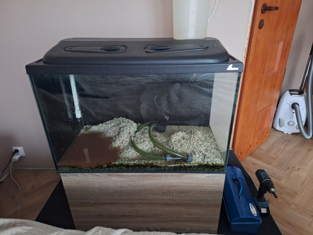 Akwarium 160l z szafką