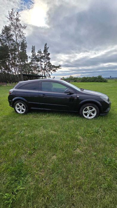 Opel Astra H GTC