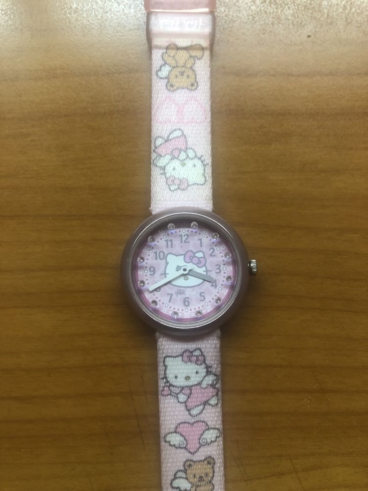 Часы Hello Kitty flik flak Швейцария