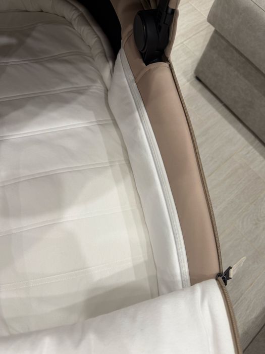 Люлька Cybex Priam lux 2025 року