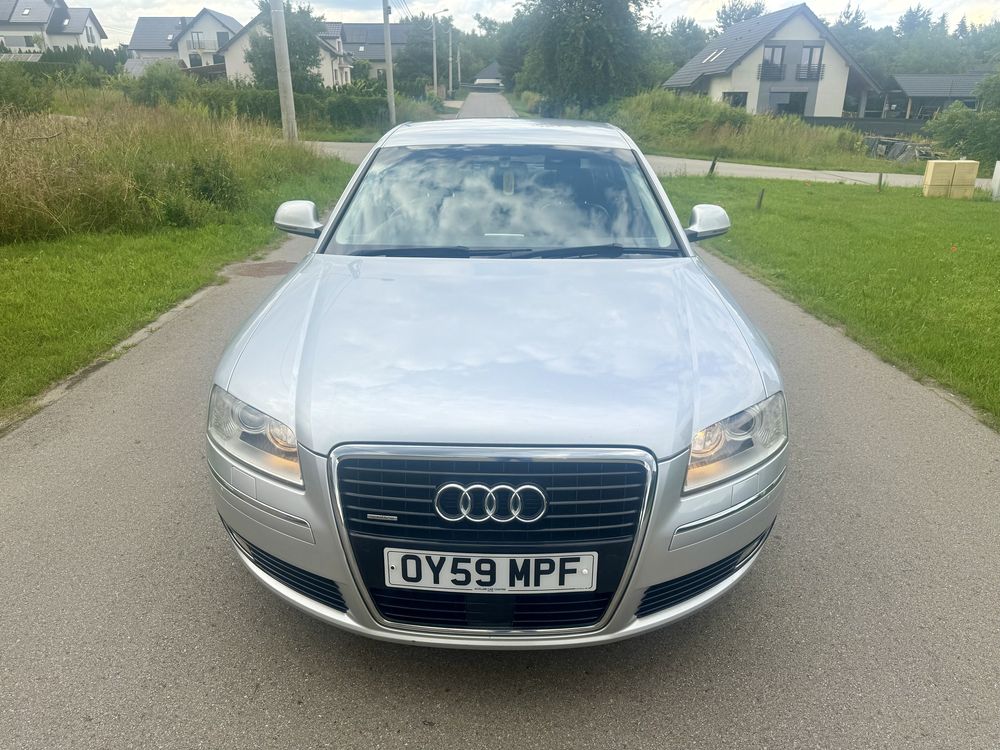 Audi A8 3.0 TDI Quattro ( Anglik )