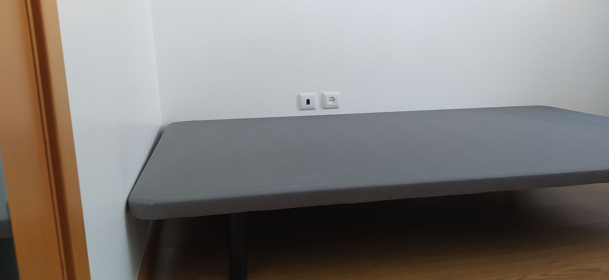 Base cama 120x200 com patas