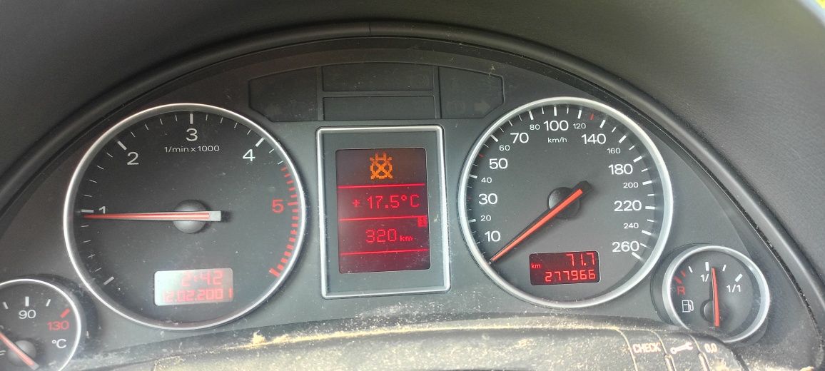 Audi A4 b6 1.9 TDI AFN Quattro 140km  6 skrzynia
