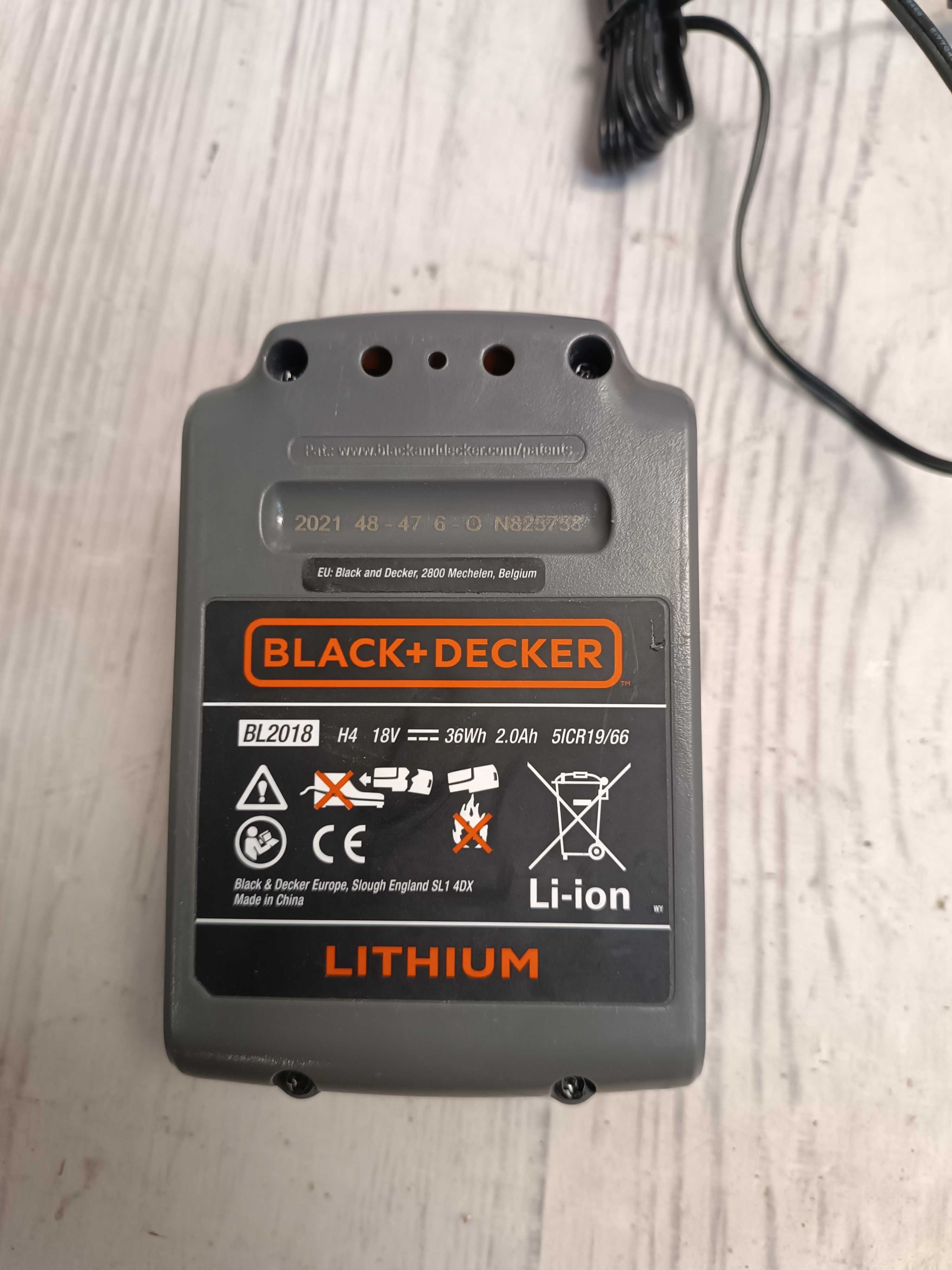 Black&Decker STC1820CM Акумуляторний Тример + АКб 18V 2.0 Ач + ЗП