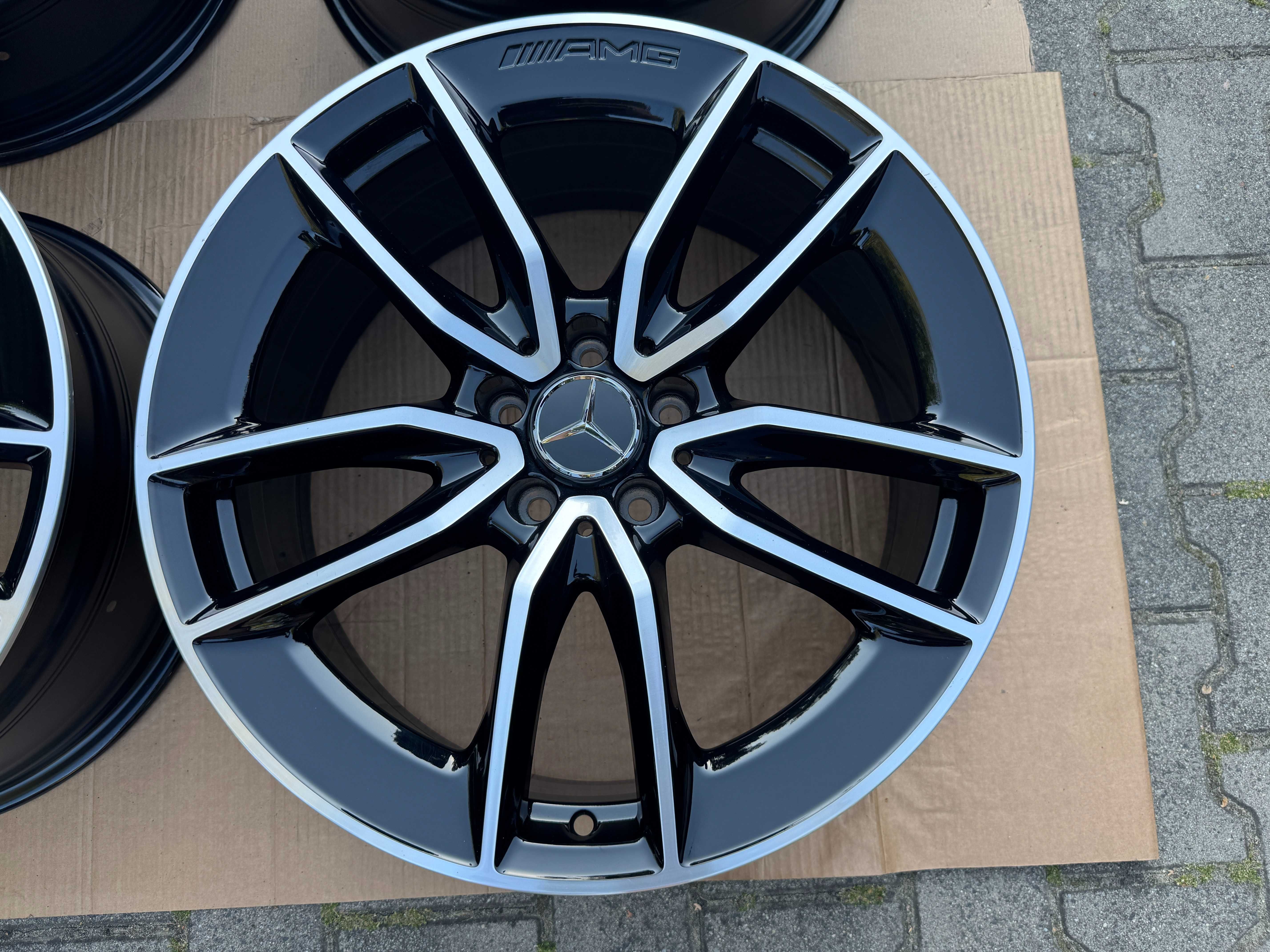 4x Org Felgi alu 19cali MERCEDES A W177 AMG (8JX19 ET40) DEMO 2023r