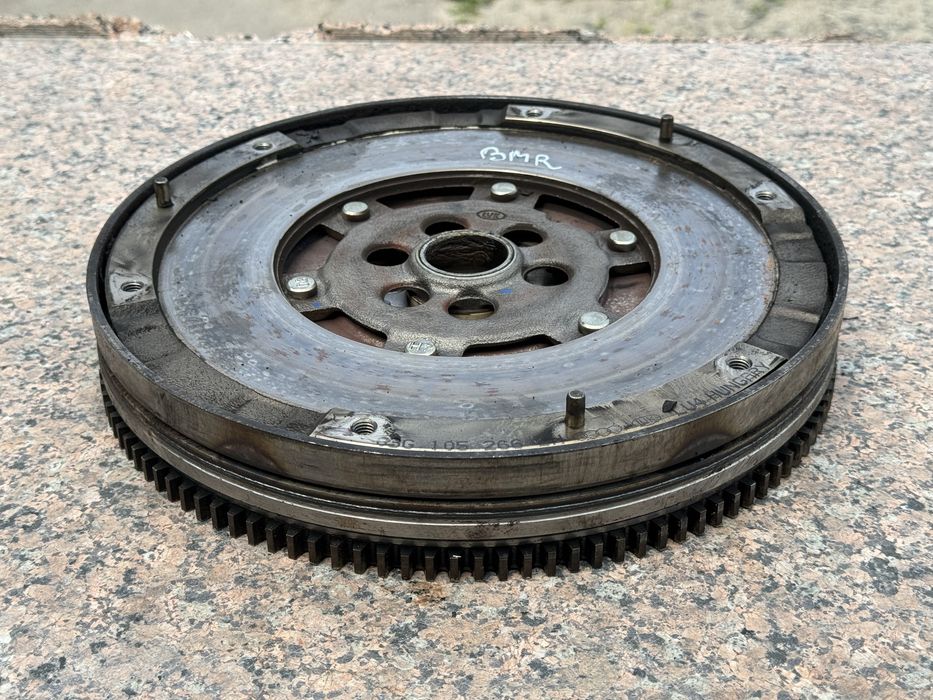 Щеплення Audi a4 b7 2.0 TDI BMR сцепление демфер диск маховик ауді а4