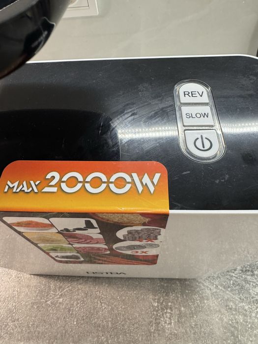 Електромясорубка OSTBA