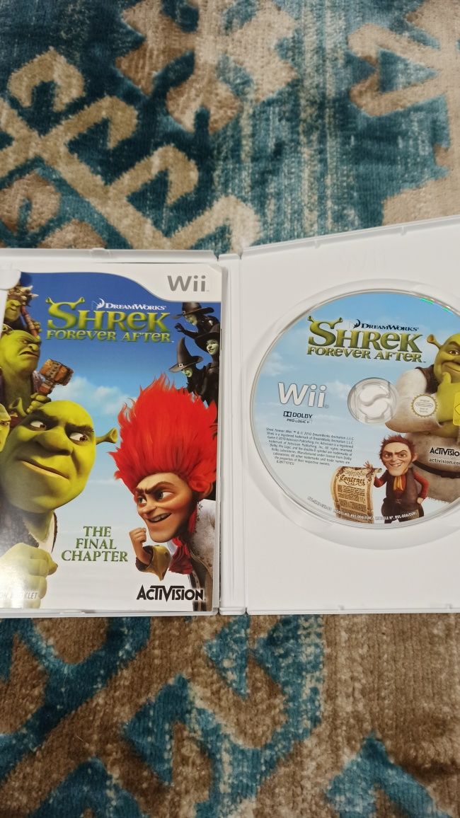 Jogo Nintendo Wii Shrek e Wii Fit plus