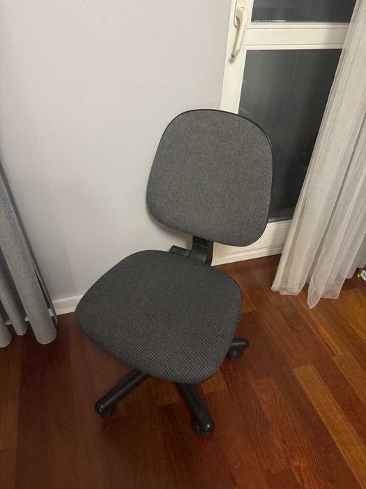 Krzesło na kółkach