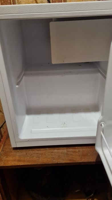 Холодильник Interlux ILR-0050W (51 см, білий)