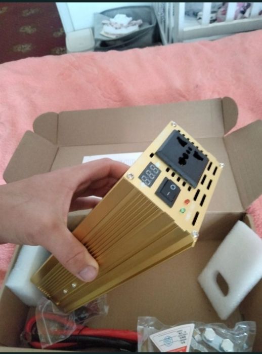 Інвертор 12 В на 220 В, 3 кВт чистий синус 50 Гц (новий)