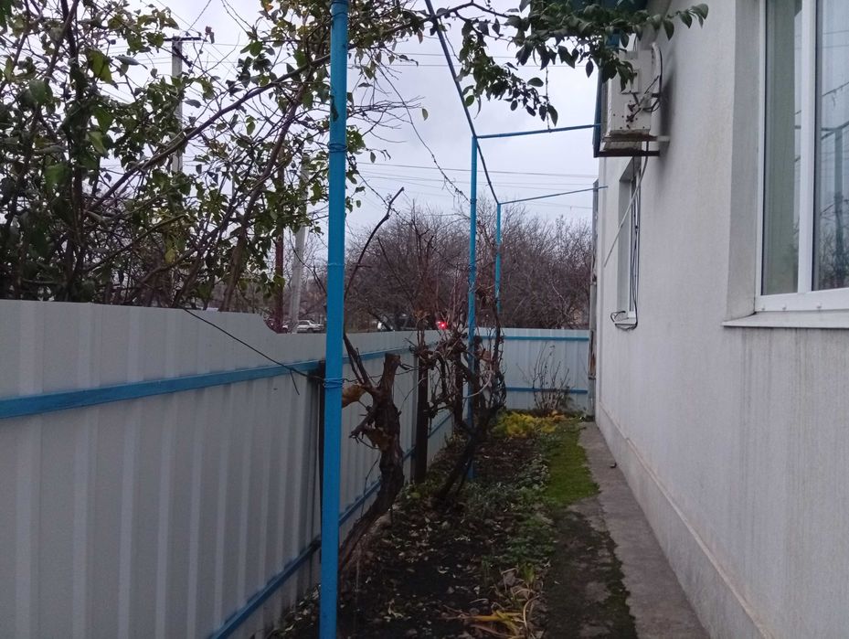 Продам частный Дом в Синельниово,  Днепр. обл.