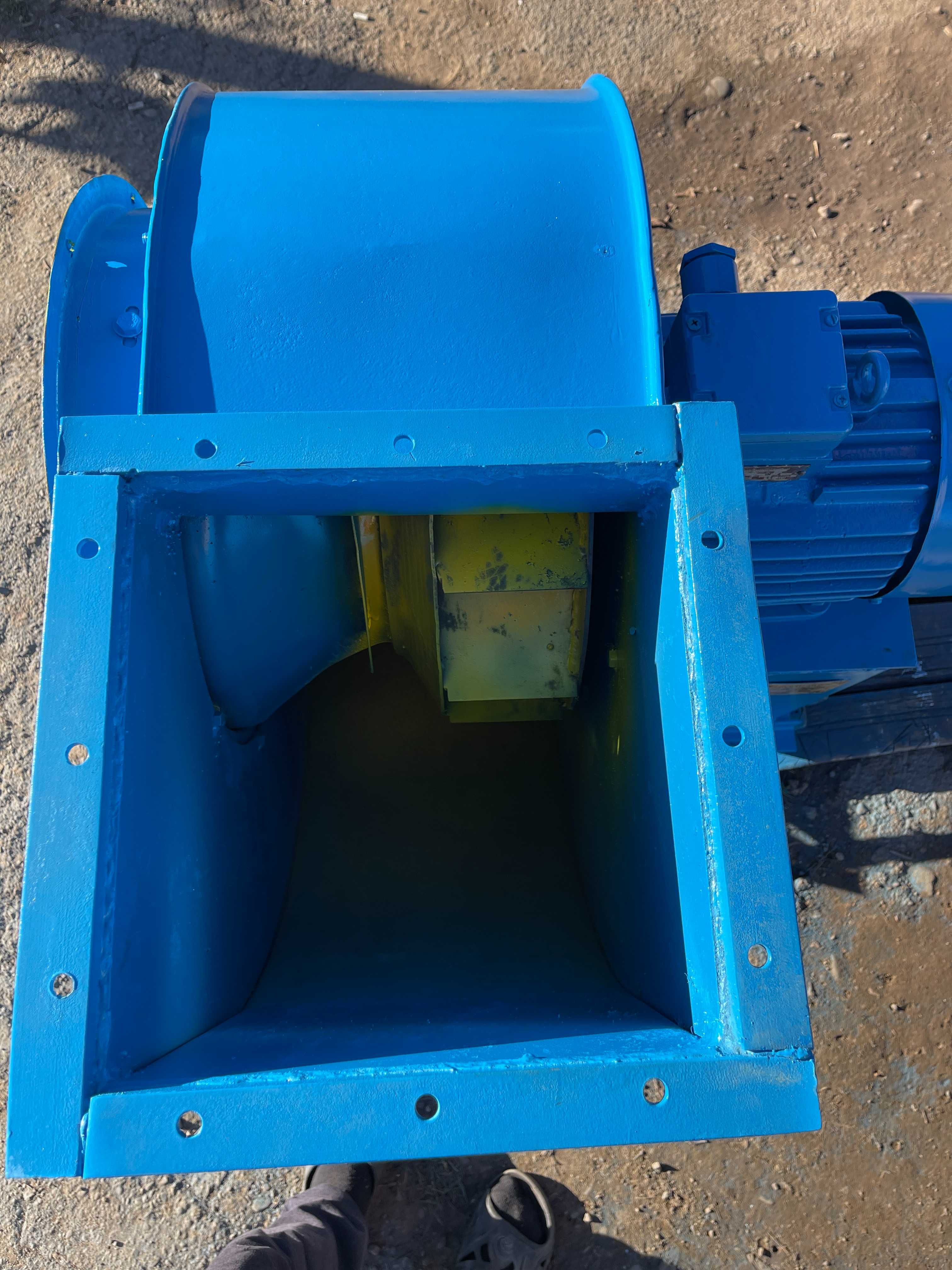 Улітка - ВЦ 4-75 №4 з ел.двигуном АІР112M2У3 7,5 кВт 3000 об/хв.