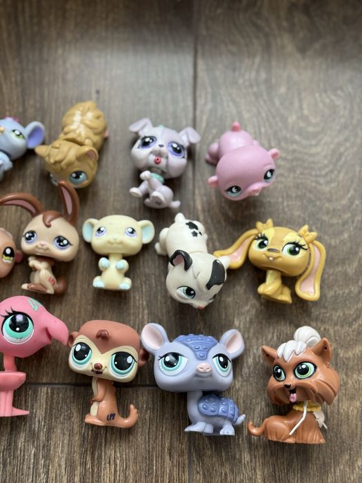 Продам оригінал рідкісні фігурки littlest pet shop тваринки LPS!
