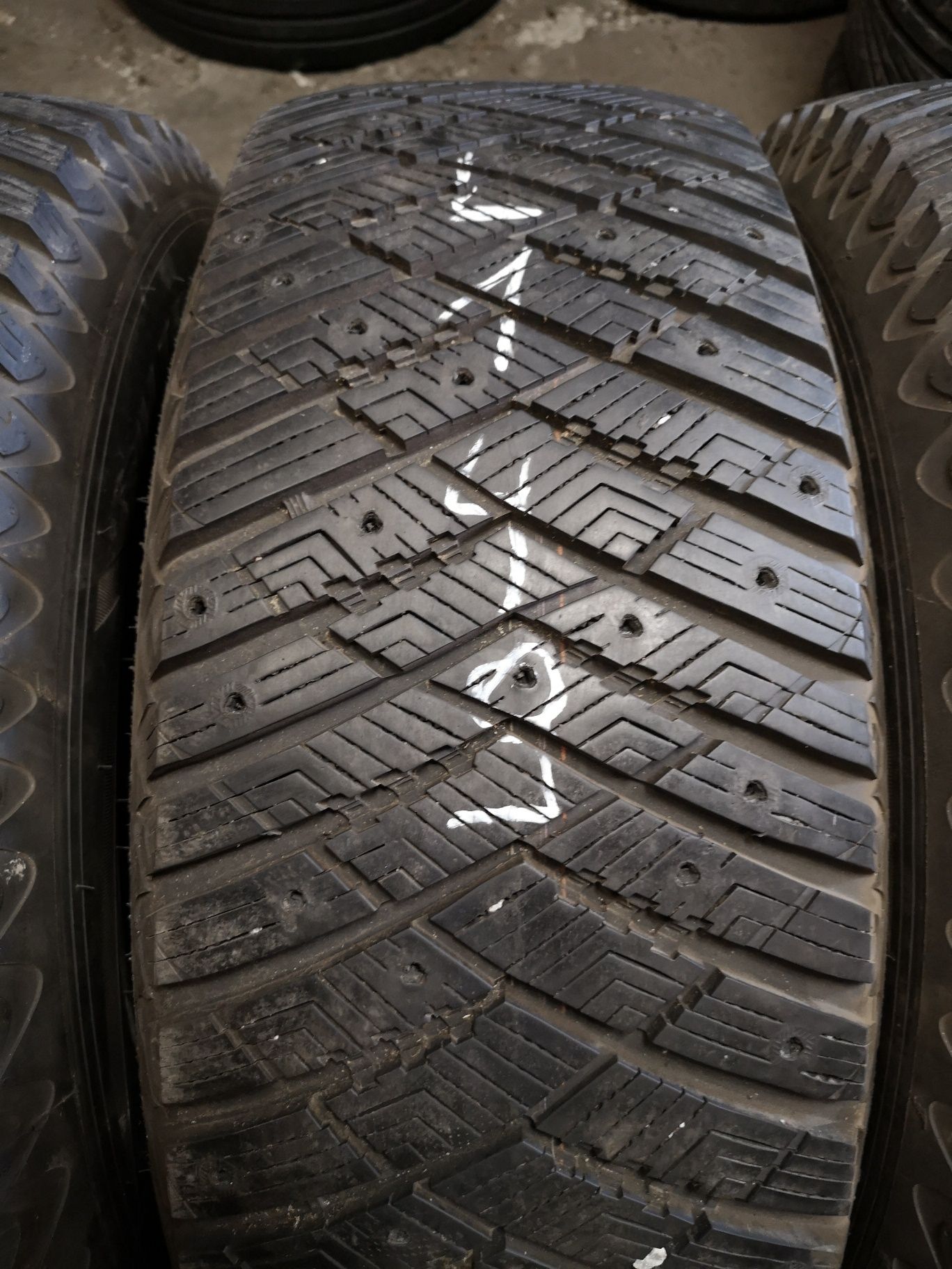 Opony zimowe 265/65/17 Goodyear 4szt 9,5mm 2019r