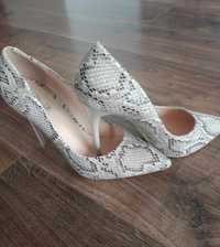 Buty damskie roz 40