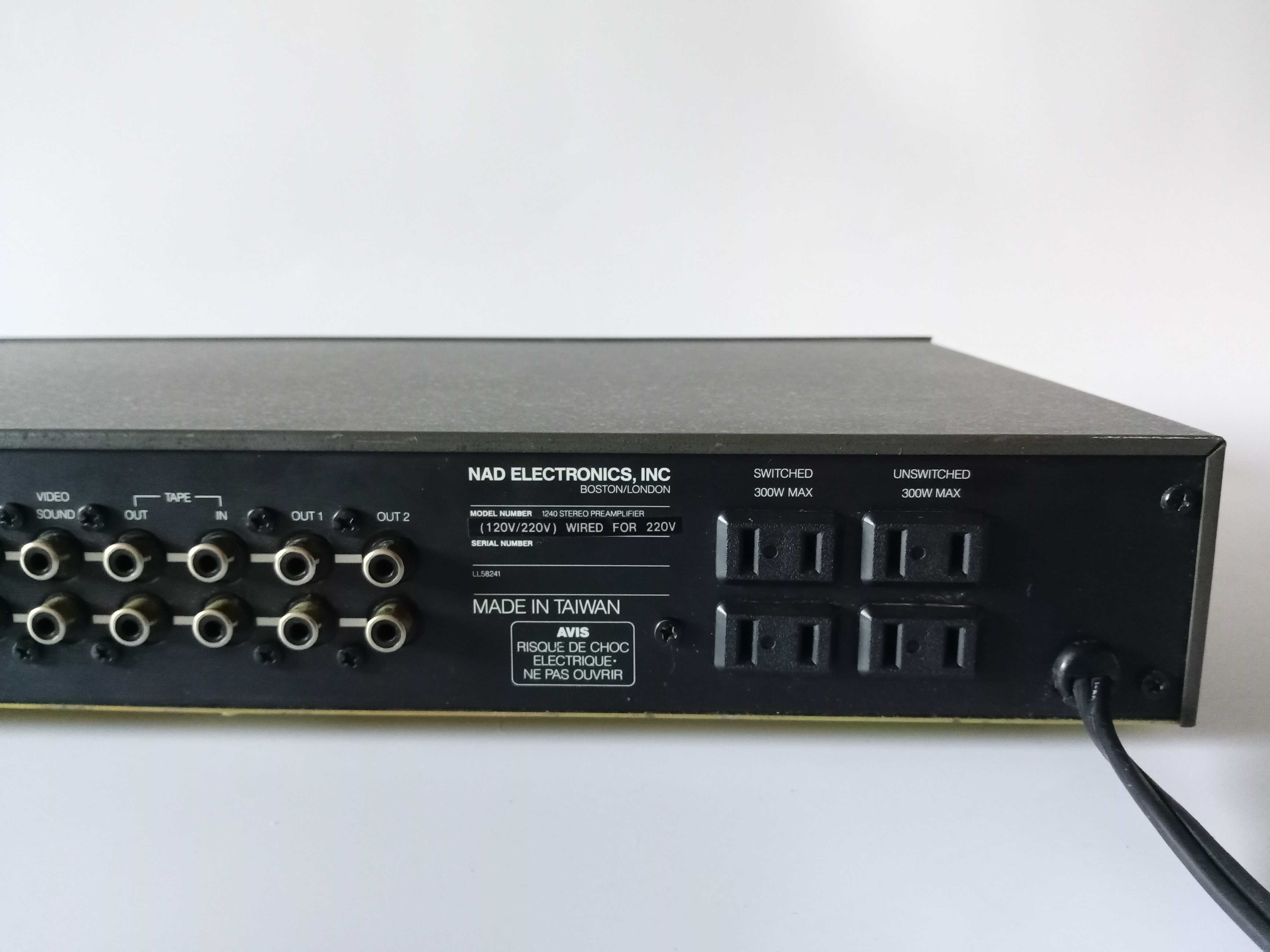 NAD 1240 przedwzmacniacz Stereo Preamplifier