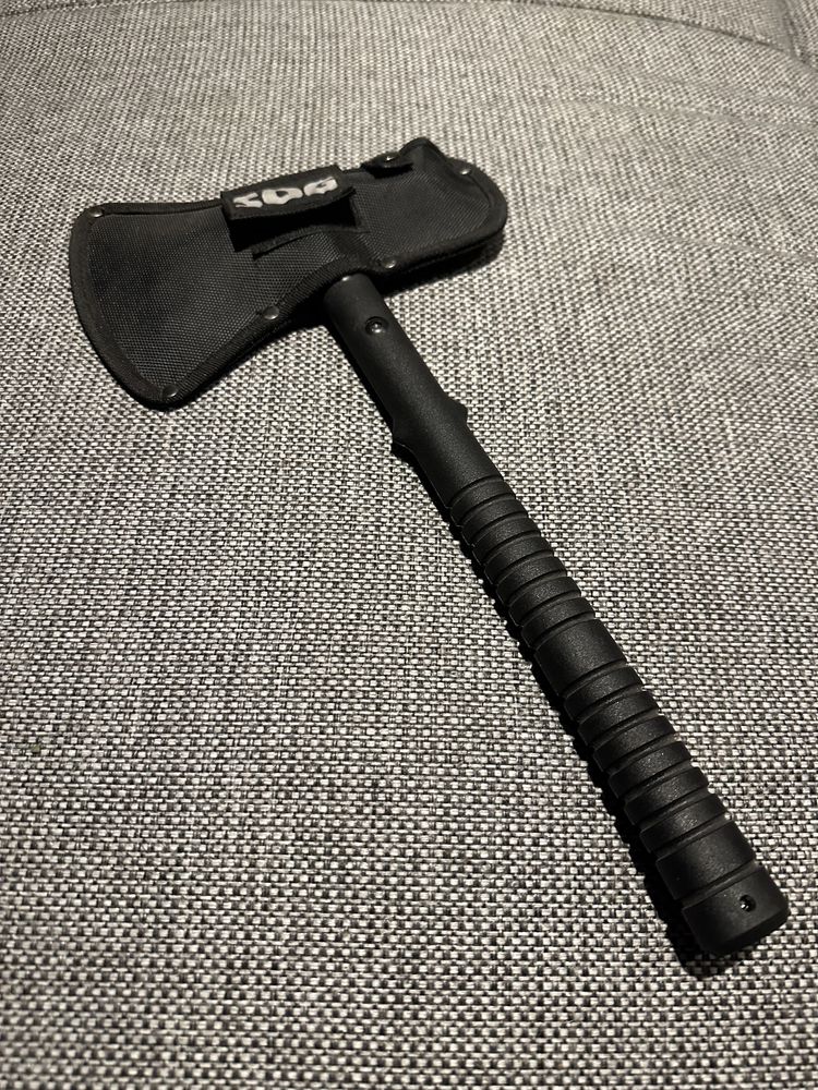 Siekierka Toporek Tomahawk SOG