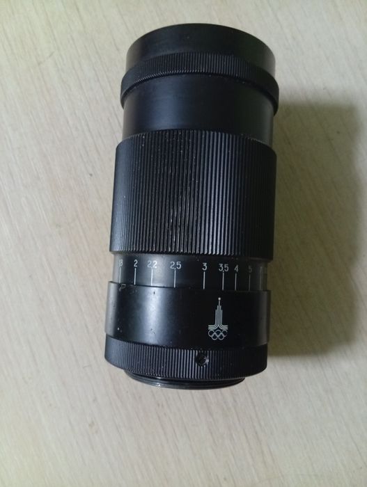 Продам объектив юпитер 37 А,3,5/135