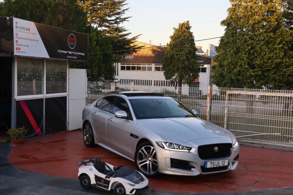 Jaguar XE 2.0 D R-Dynamic S