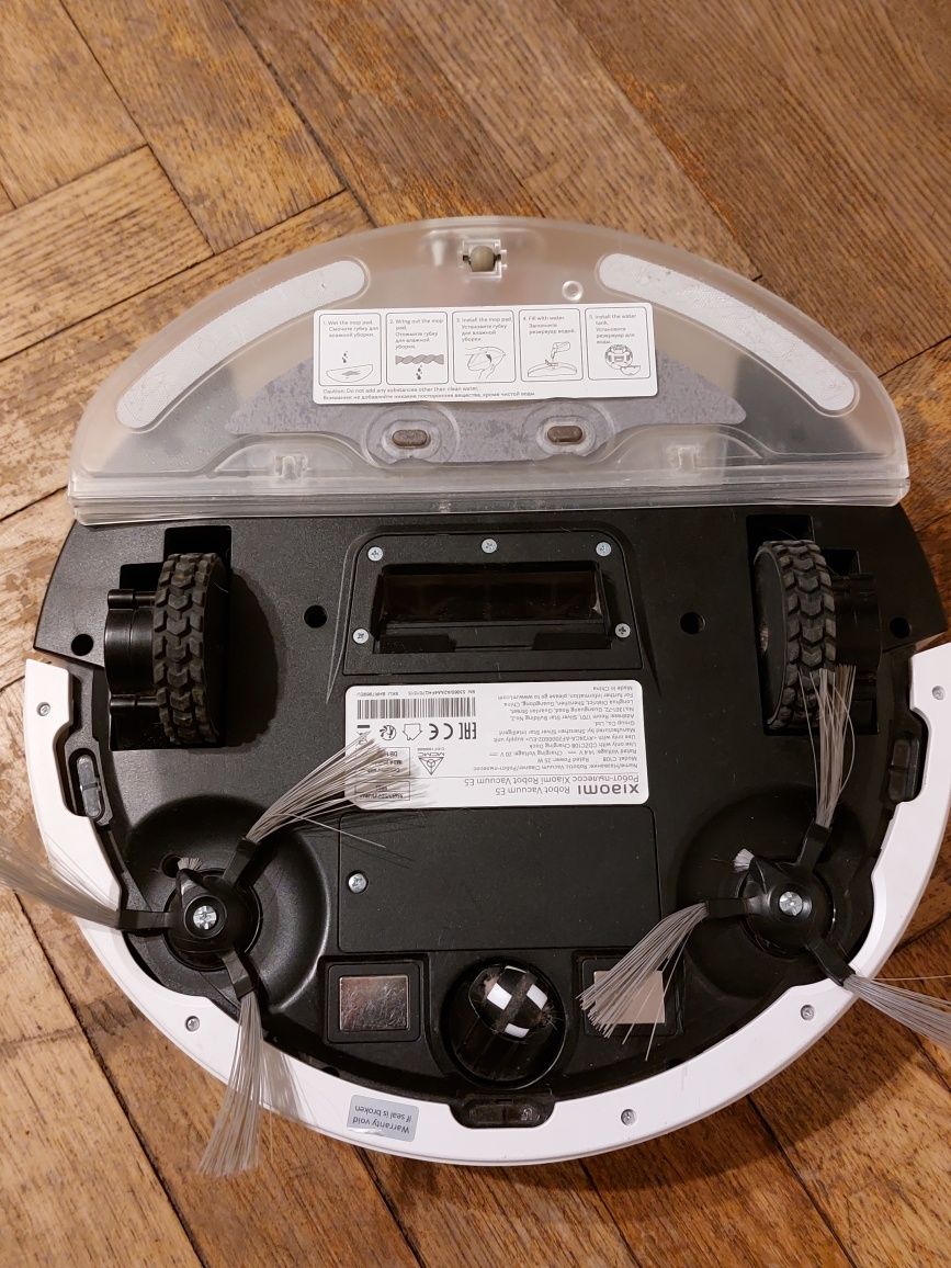 Robot sprzątający Xiaomi Robot Vacuum E5 Biały Stan Super
