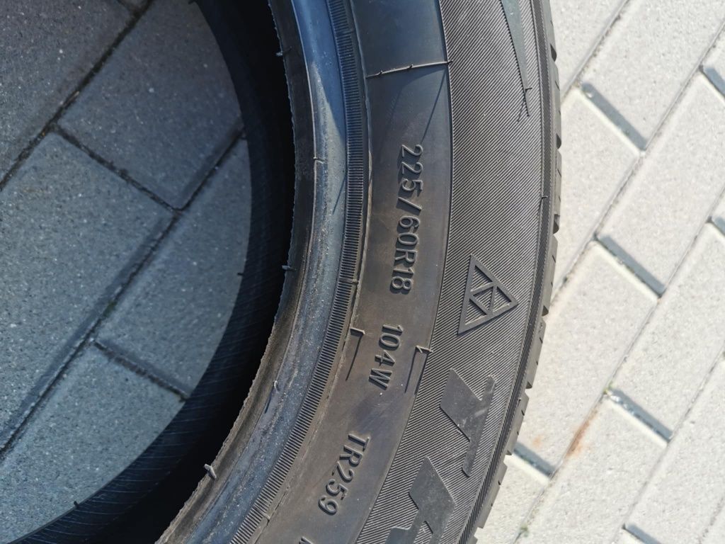 Triangle r18 Nie zakladane