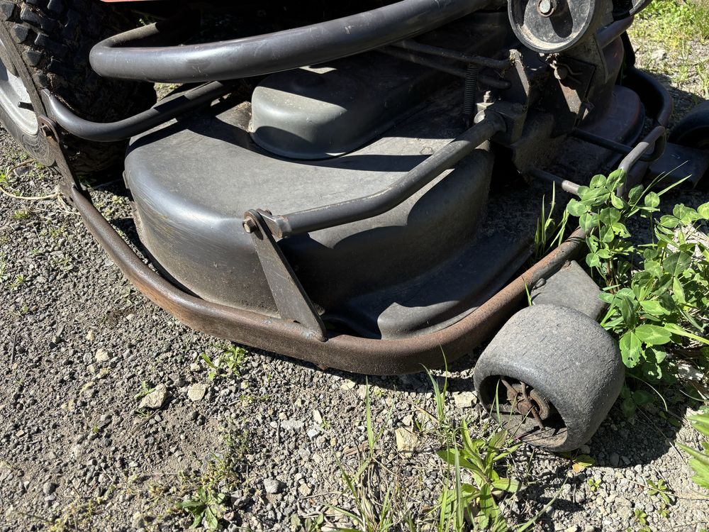 Husqvarna Traktorek Rider kosisko skrzynia silnik fotel maska osłona