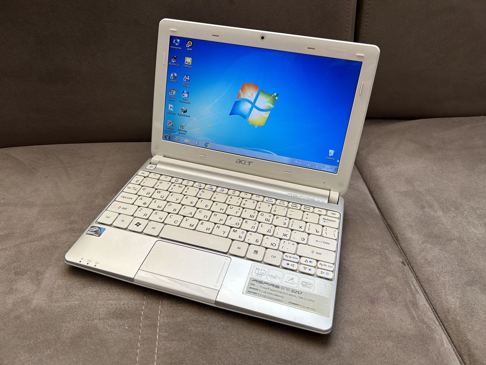 Продам нетбук Acer Aspire One D257 в ідеальному стані