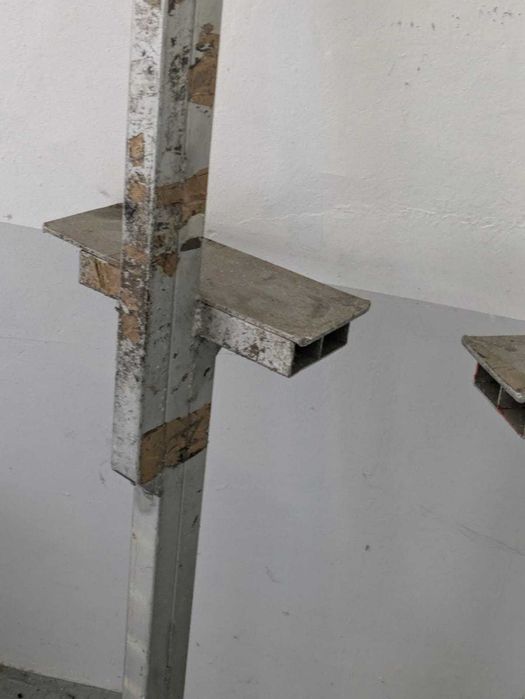 Andas, Palafitas, Pernas de pintor