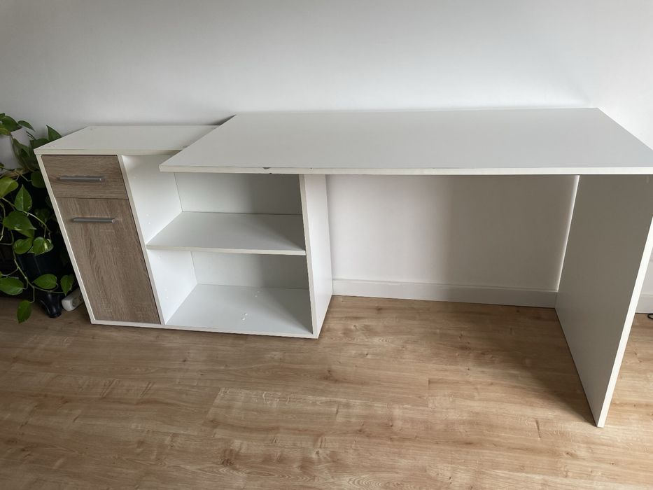 Secretaria Branca & Madeira