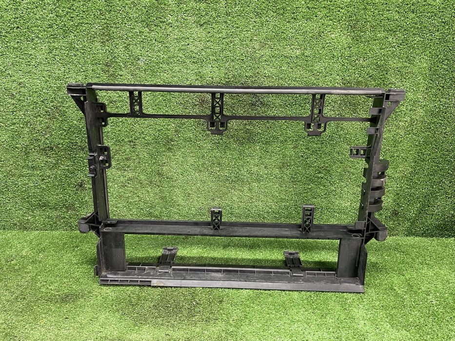 Касета радіаторів BMW е39 е38 2.5 3.0 м57 кріплення радіатора бмв