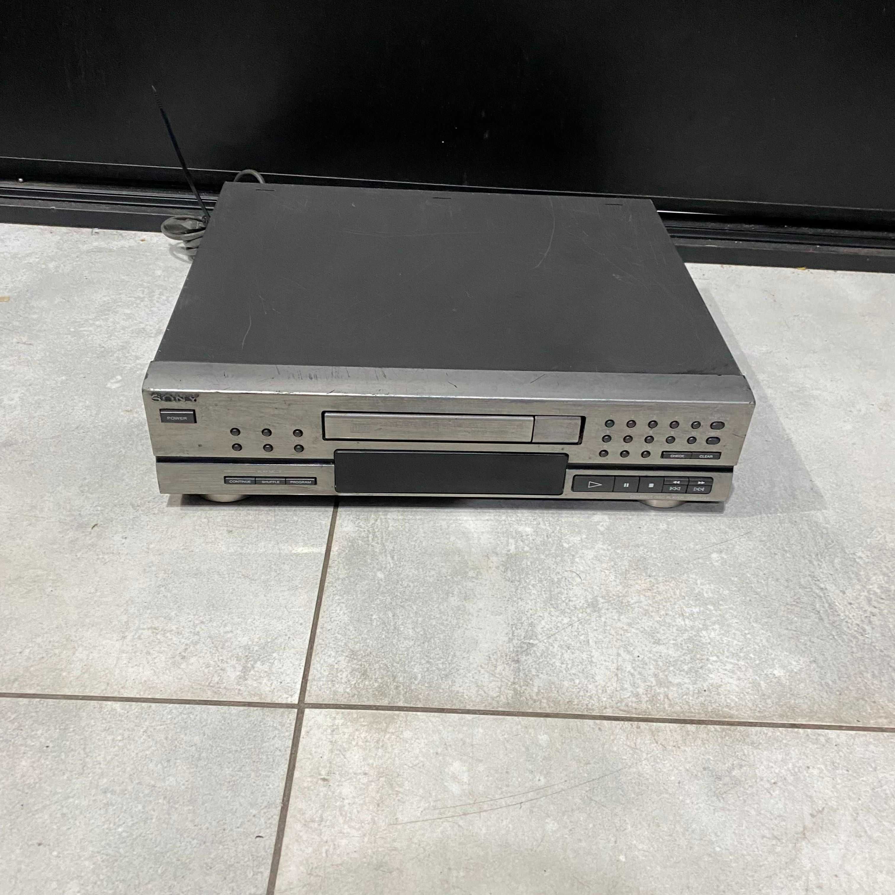 Odtwarzacz CD Sony CDP-M43 – klasyczny model z lat 90